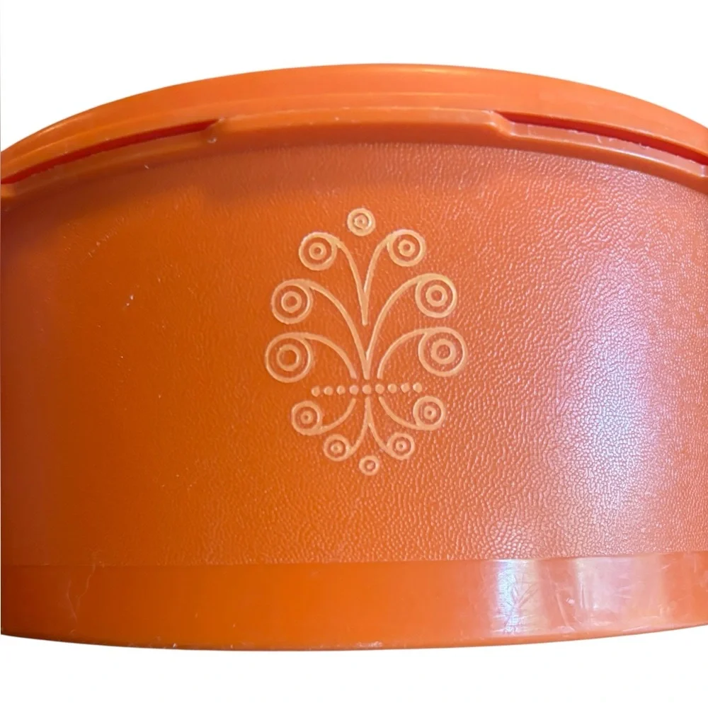 Tupperware 1204-7 Orange Plastic Storage Bowl